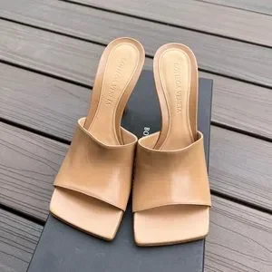【送料&関税込】Bottega Veneta Stretch Leather Mules Bottega Veneta Stretch Leather Mules | Saks Fifth Avenue
